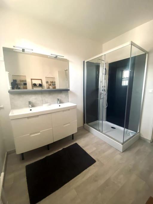 Fleur De Lys, Nazelle-Negron Villa Nazelles-Negron ภายนอก รูปภาพ